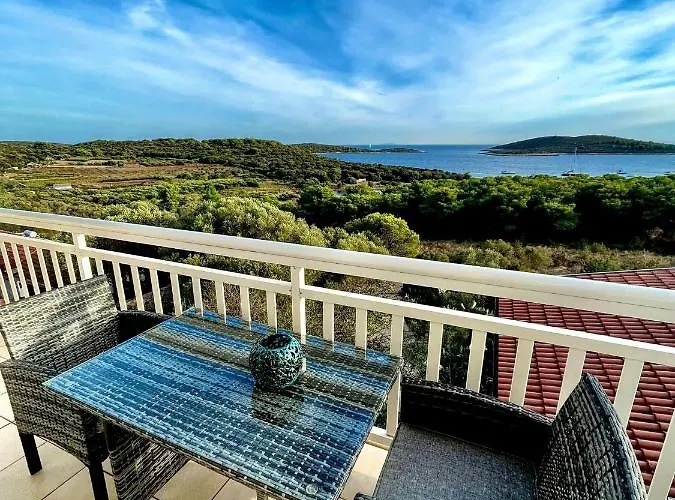 Paradiso - Pakleni Islands Hvar 3*