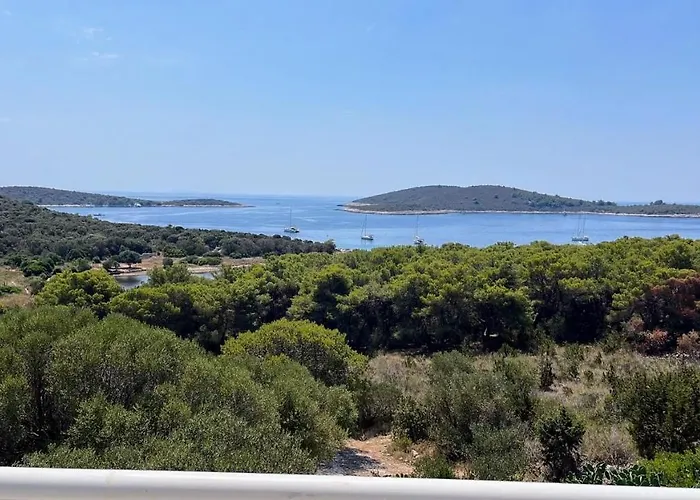 Paradiso - Pakleni Islands Hvar 住宿加早餐酒店 3*