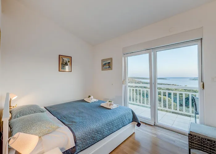 Paradiso - Pakleni Islands Hvar Bed & Breakfast Hvar Town