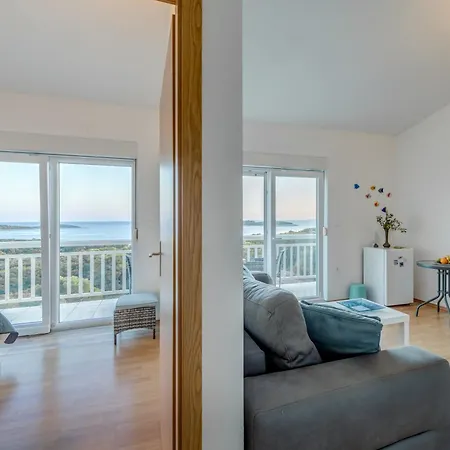 Paradiso - Pakleni Islands Hvar Bed & Breakfast 3*